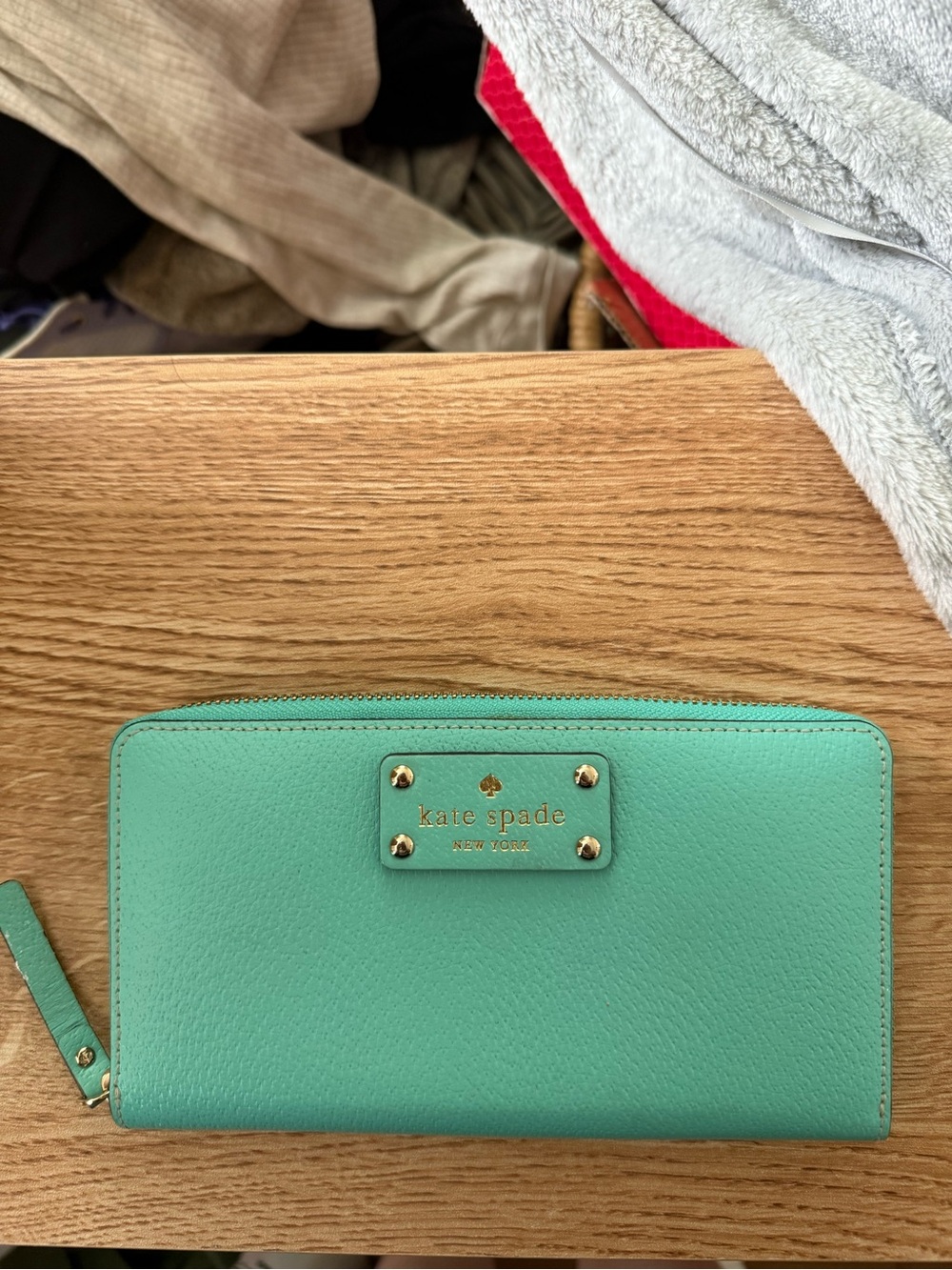 Kate Spade Mint Green Zip-Around Pebbled Leather Wallet with Gold Hardware